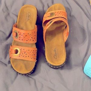 Size 6M Clark sandal
